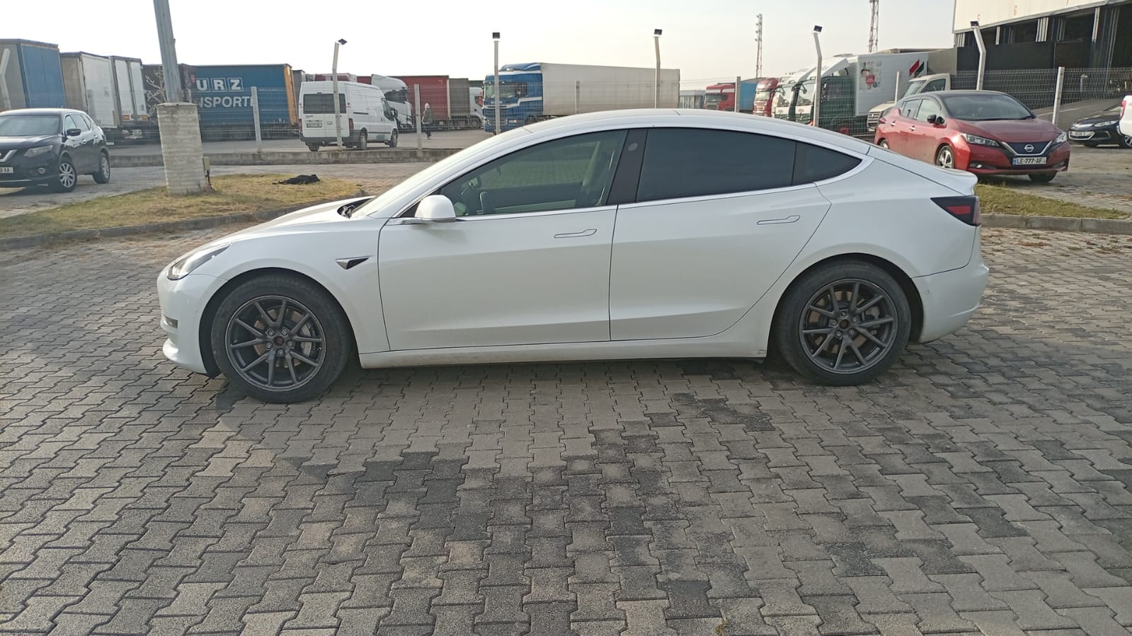 car 3