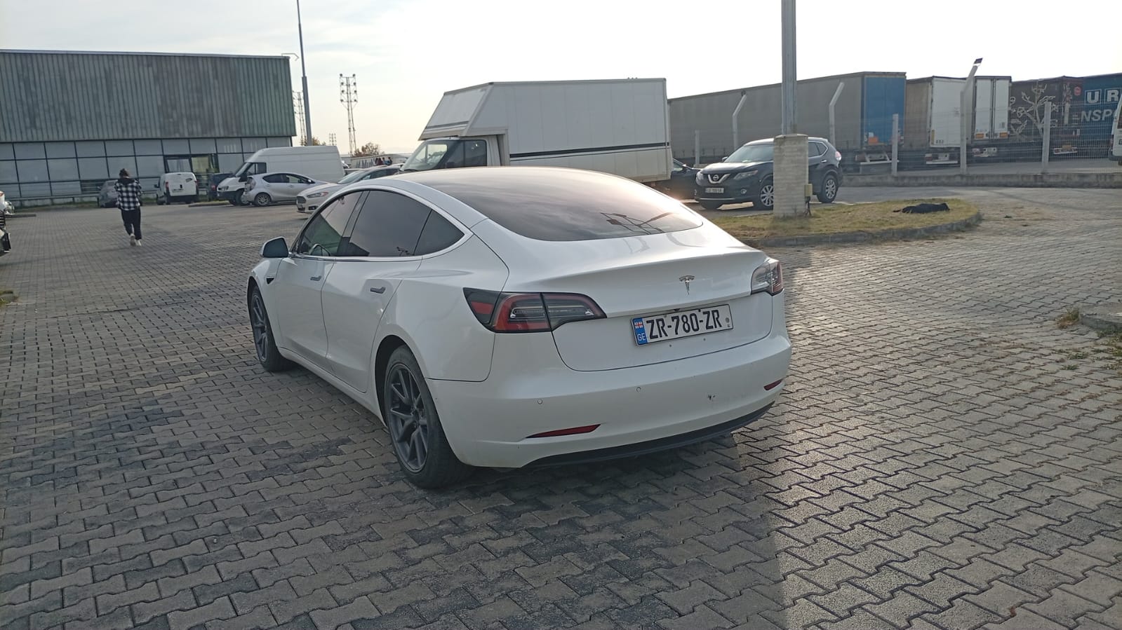 car 5